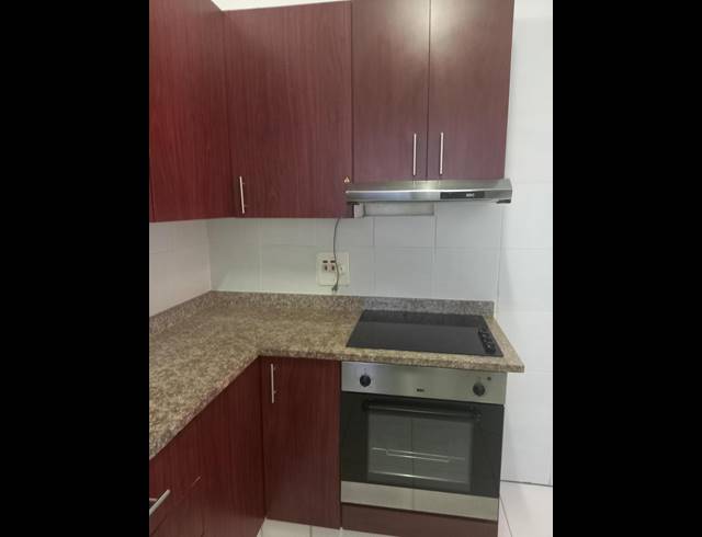 1.5 BEDROOM APARTMENT RENTED IN DURBAN CENTRAL
